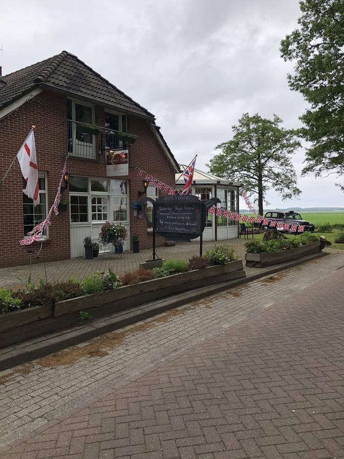 Lucy'S Inn Eesergroen Exterior photo